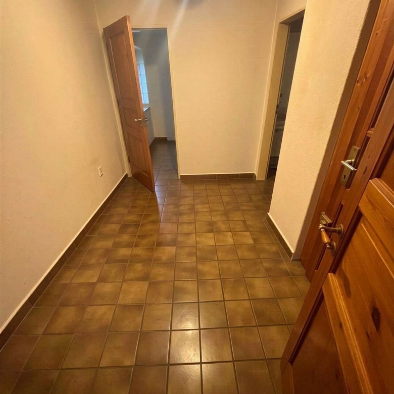 780